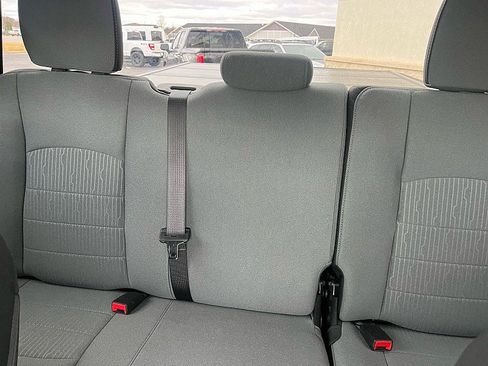 Used 2022 RAM 1500 Express w/ Wheel & Sound Group image 33