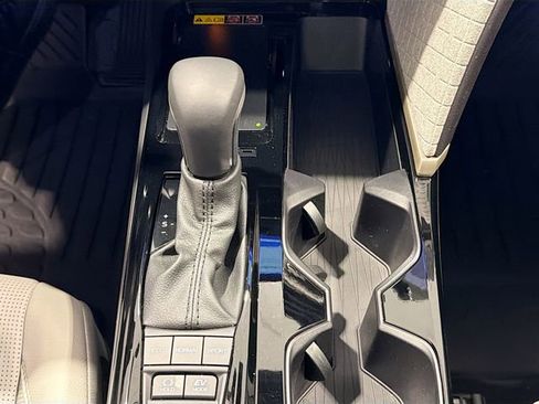 Certified 2025 Toyota Camry XLE image 14