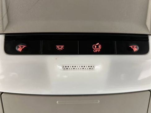 Used 2024 Nissan Altima 2.5 SV image 57