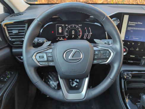 Used 2022 Lexus NX 350 NX 350 Premium image 23