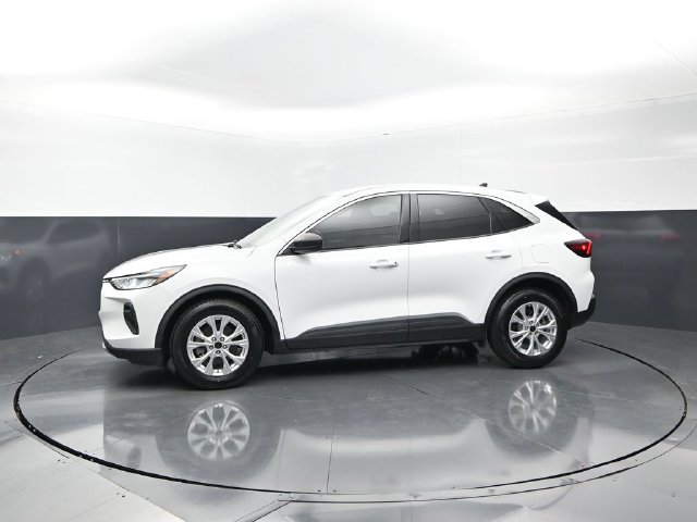 Used 2023 Ford Escape Active FWD image 3