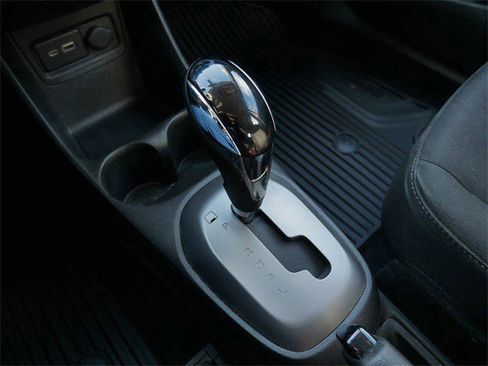 Used 2020 Chevrolet Spark LS image 22