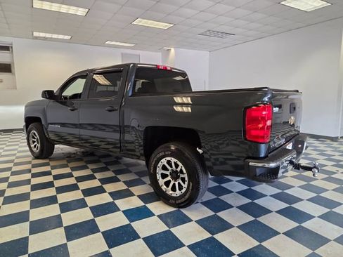 Used 2018 Chevrolet Silverado 1500 LT w/ LT Eassist Package RWD image 5