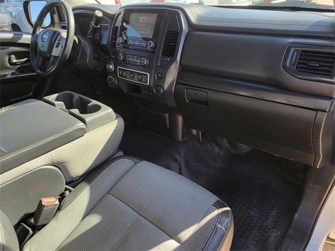 Used 2021 Nissan Titan S w/ S Utility Package image 8