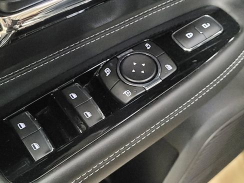 Used 2021 Lincoln Corsair AWD w/ Equipment Group 101A image 27