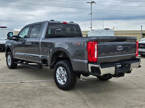 Certified 2025 Ford F250 XLT AWD/4WD image 7
