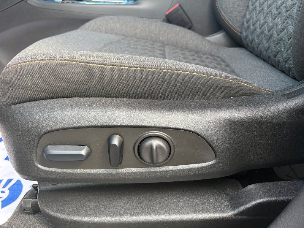 Used 2024 Chevrolet Equinox LT w/ LPO, Floor Liner Package AWD/4WD image 13