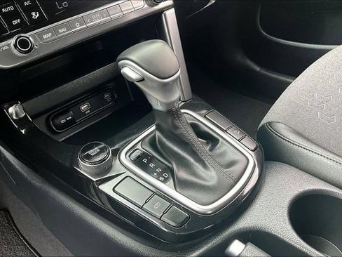 Certified 2024 Kia Seltos S FWD image 18