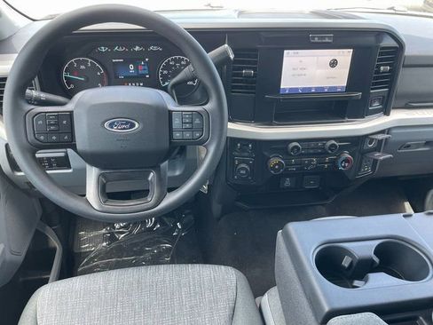 New 2025 Ford F350 XLT w/ FX4 Off-Road Package image 3