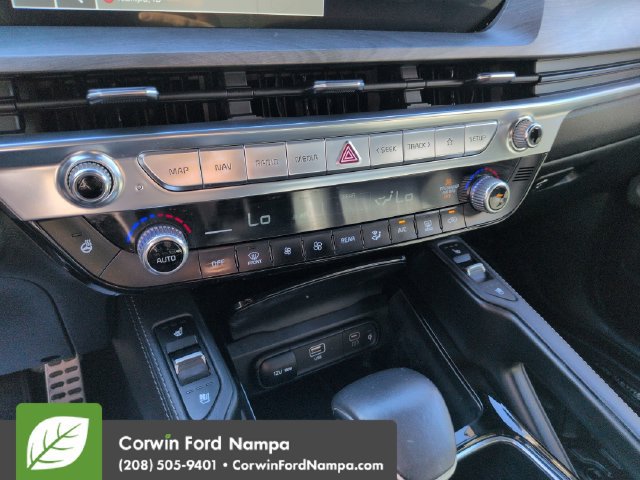 Used 2023 Kia Telluride SX Prestige X-Pro AWD/4WD image 17