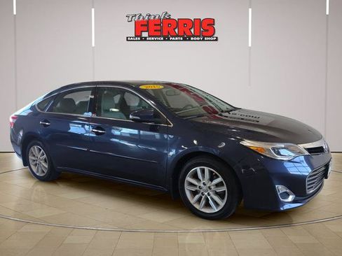 Used 2015 Toyota Avalon XLE Premium FWD image 3