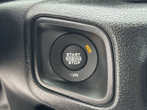 Used 2024 Jeep Wrangler Sport image 29