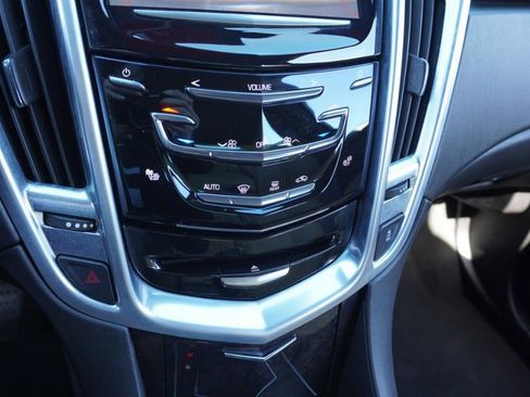 Used 2015 Cadillac SRX Luxury w/ Driver Awareness Package image 17