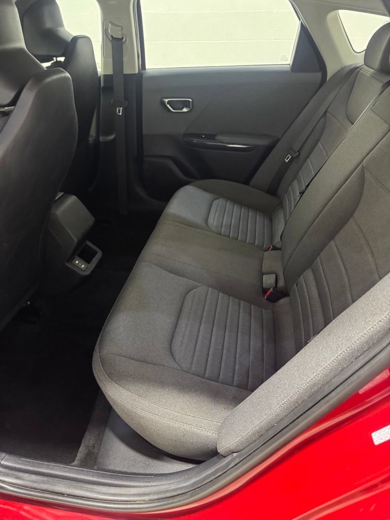 Used 2025 Kia K4 EX FWD image 26