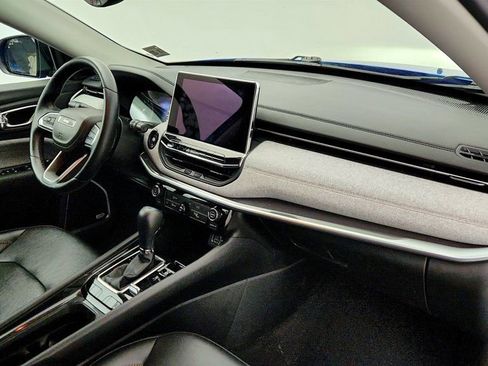 Used 2022 Jeep Compass Latitude w/ Sun and Sound Group image 25