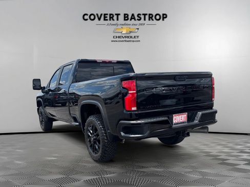 Used 2025 Chevrolet Silverado 2500 LT w/ Trail Boss Package AWD/4WD image 5