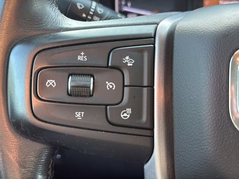 Used 2021 GMC Sierra 1500 SLT w/ SLT Convenience Package AWD/4WD image 18