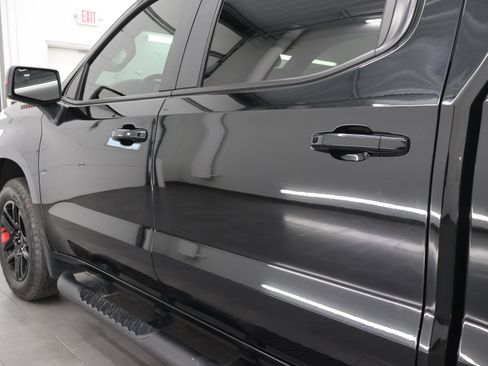 Used 2022 Chevrolet Silverado 1500 RST w/ Redline Edition AWD/4WD image 33