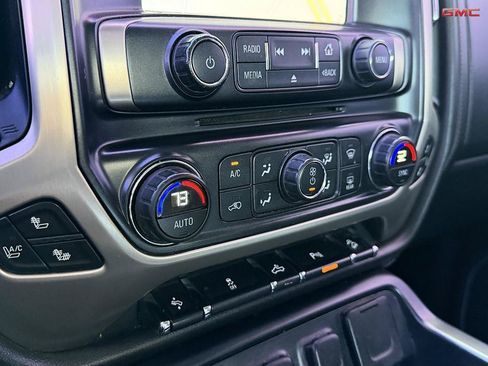 Used 2015 GMC Sierra 1500 Denali AWD/4WD image 24