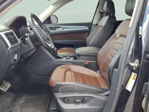 Used 2023 Volkswagen Atlas SEL Premium AWD/4WD image 13