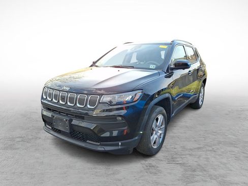 Used 2022 Jeep Compass Latitude w/ Sun and Sound Group image 1