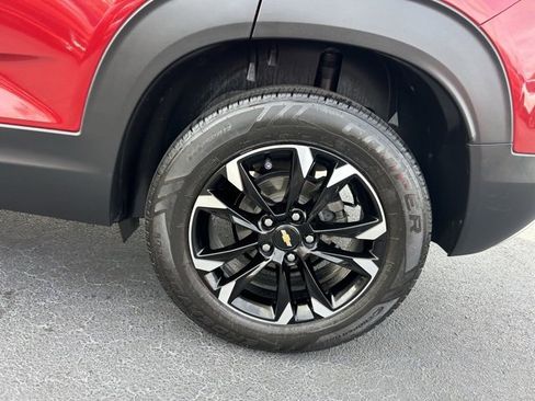 Used 2021 Chevrolet TrailBlazer LT w/ Convenience Package image 10