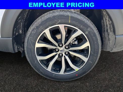 New 2026 Ford Explorer ST-Line AWD/4WD image 14