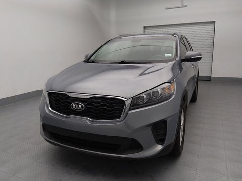 Used 2020 Kia Sorento LX image 15