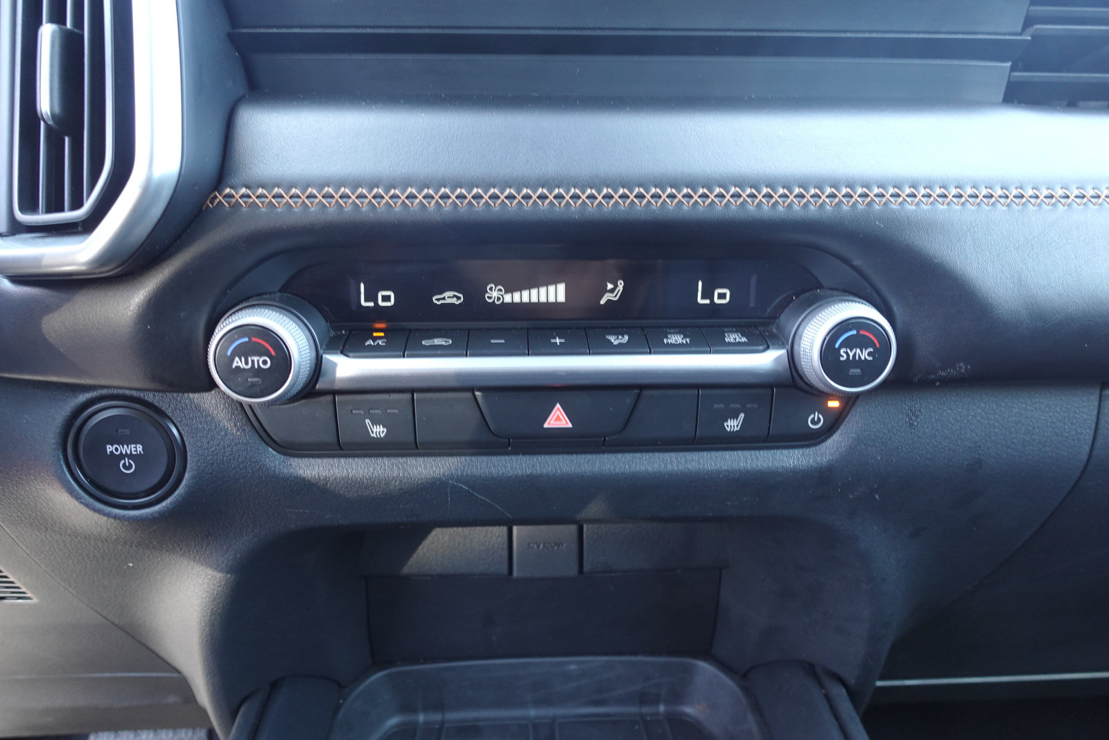 Used 2025 MAZDA CX-50 AWD 2.5 Hybrid w/ Premium Pkg image 22