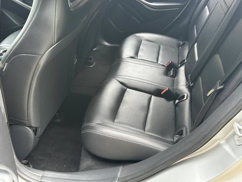 Used 2016 Mercedes-Benz CLA 250 image 16