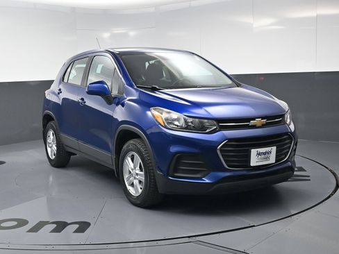 Used 2017 Chevrolet Trax LS w/ LPO, Protection Package image 3
