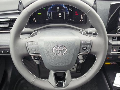 New 2026 Toyota Camry SE FWD image 15