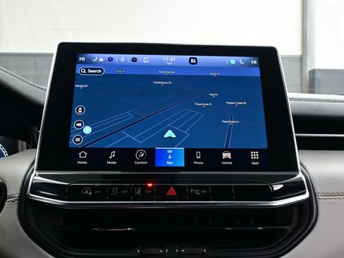 Used 2025 Jeep Compass Limited w/ Elite Group image 19