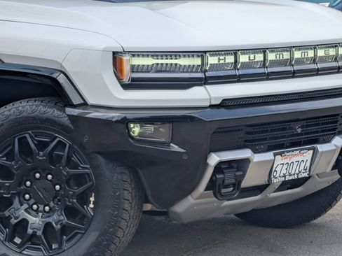 Used 2025 GMC Hummer EV 2X AWD/4WD image 3