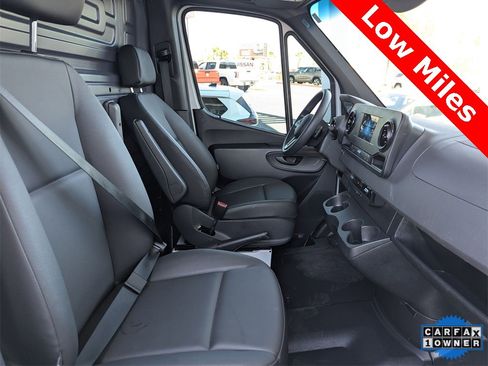 Used 2023 Mercedes-Benz Sprinter 144 Cargo image 14