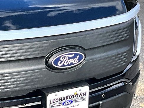 Used 2024 Ford F150 Lightning Flash image 29