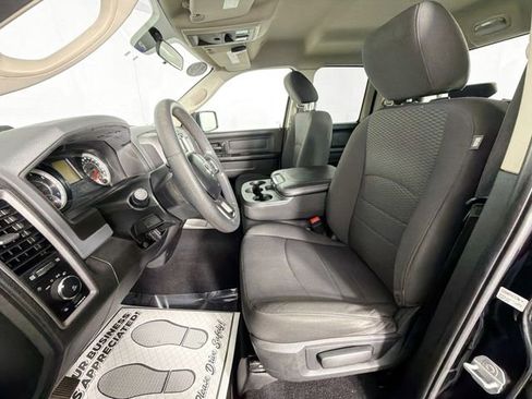 Used 2019 RAM 1500 Express w/ Express Value Package AWD/4WD image 19