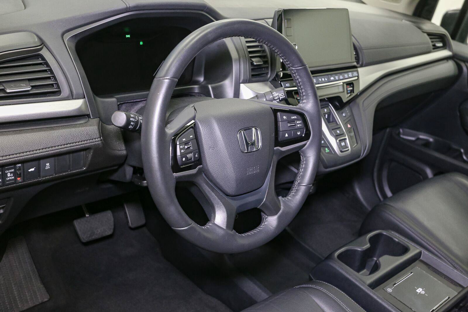 Used 2025 Honda Odyssey EX-L image 21