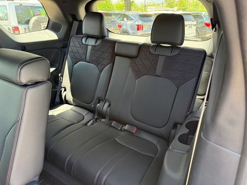 Certified 2026 Honda Pilot Black Edition image 18