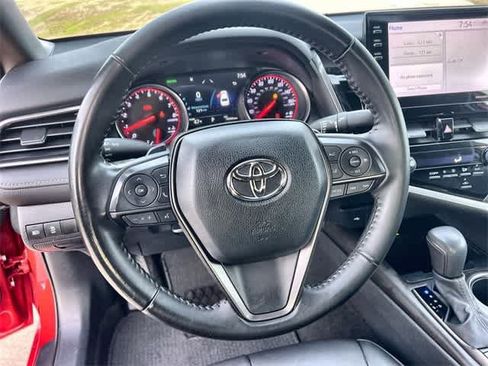 Used 2021 Toyota Camry XSE w/ Carpet Mat Package (TMS) image 17