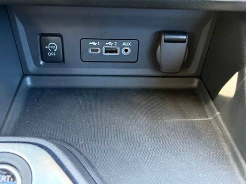 Used 2024 Nissan Sentra SR FWD image 23