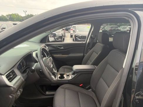 Used 2023 GMC Acadia SLE w/ Driver Convenience Package AWD/4WD image 16