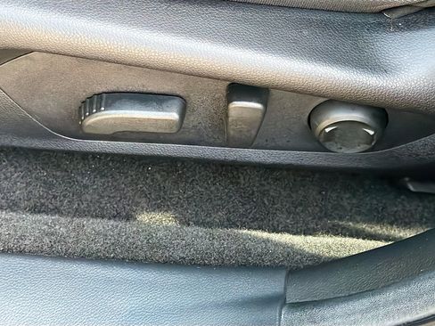 Certified 2025 Subaru Crosstrek 2.5i Limited w/ Popular Package #3A image 23