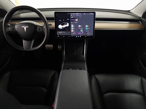 Used 2019 Tesla Model 3 Performance image 13