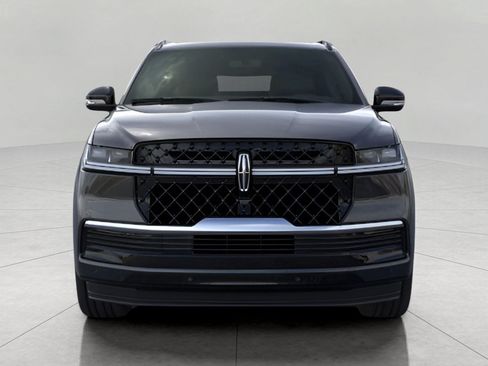 New 2026 Lincoln Navigator Reserve w/ Jet Appearance Package AWD/4WD image 6