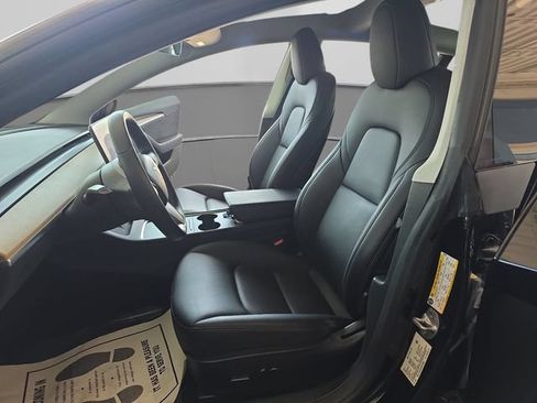 Used 2023 Tesla Model 3 Standard Range RWD image 12