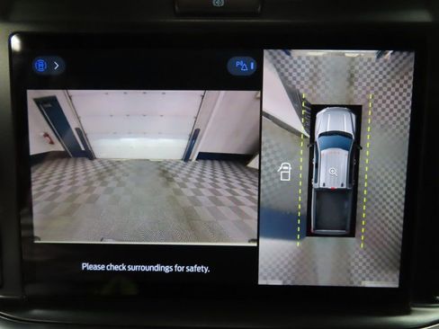 Used 2025 Ford F250 Platinum image 24