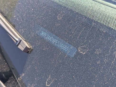 Used 2023 Kia Forte LXS image 5