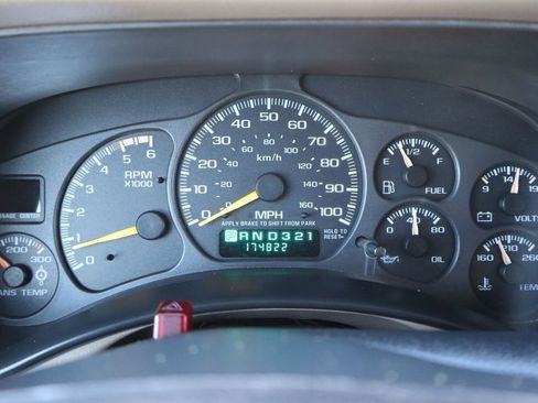 Used 2001 GMC Sierra 2500 SLT w/ SLT Marketing Option Pkg image 32