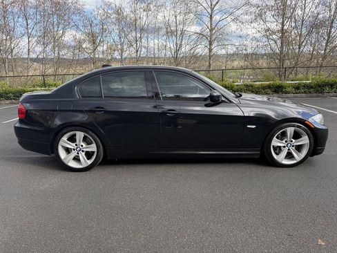 Used 2009 BMW 335i 335i 4dr Sedan image 4
